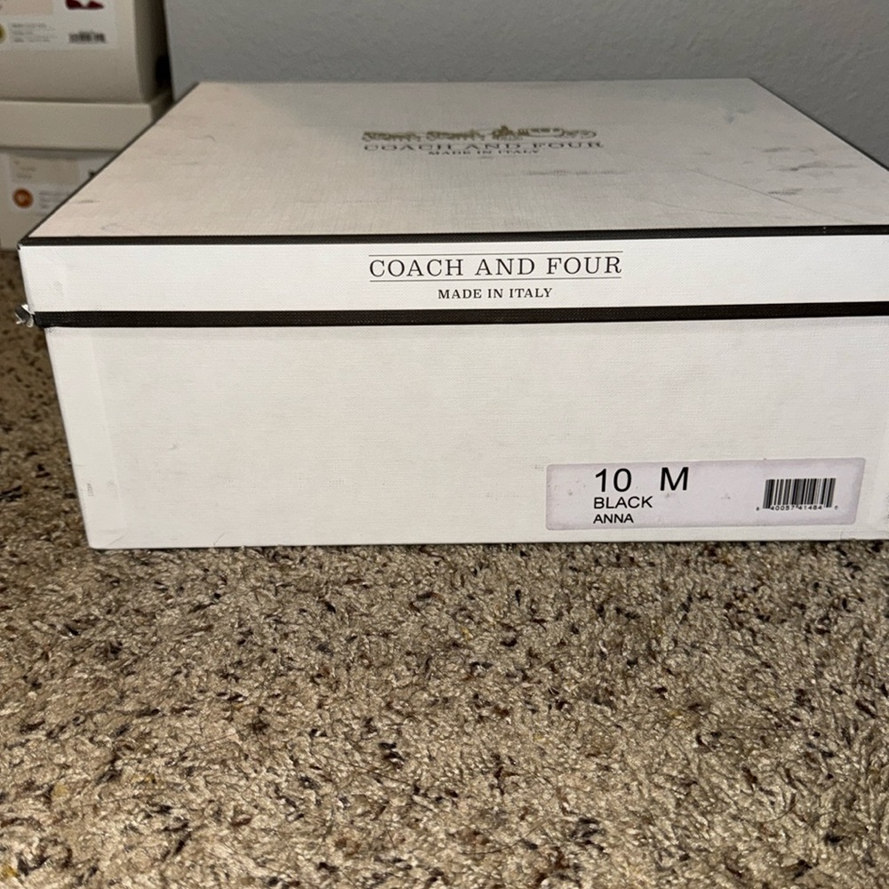 Coach and Four Anna Bootie size 10